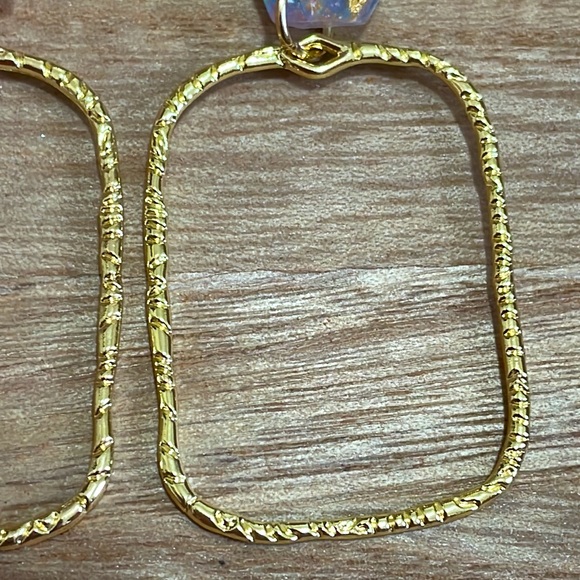 🎉💕 NEW ARRIVAL! ARB Gold Multicolor Dangle Earrings Easter Gift - Picture 3 of 3